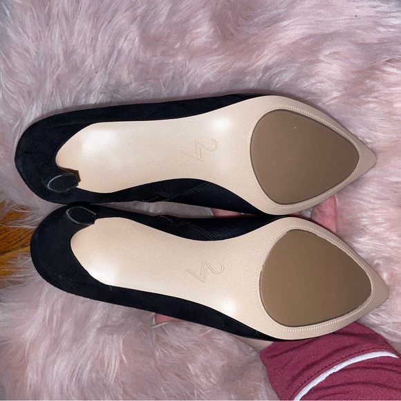 Naturalizer Heeled Ankle Boots - Picture 5 of 12